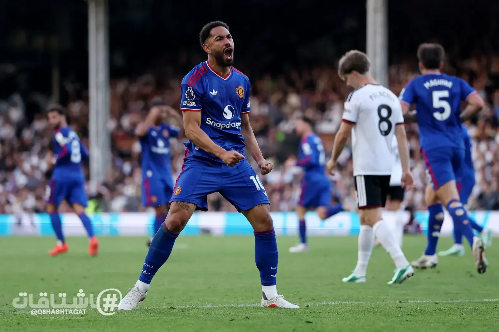 الدوري الإنجليزي: مانشستر يونايتد يفلت من الخسارة أمام فولهام بتعادل متأخر 1-1