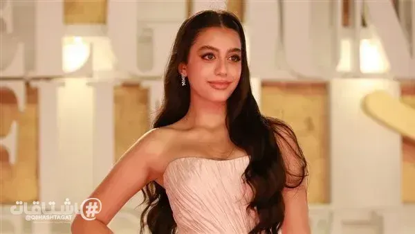 ياسمينا العبد سعيدة بدورها بـ «خمسين خمسين»