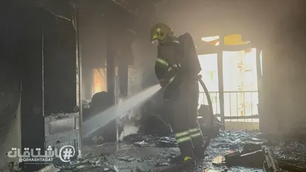 فرق الإطفاء تُسيطر على حريق عمارة في المنقف.. وإصابة شخصين