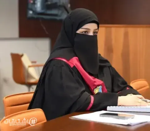 سارة سعود الديحاني تجتاز مناقشة الماجستير في أصول التربية بجامعة الكويت