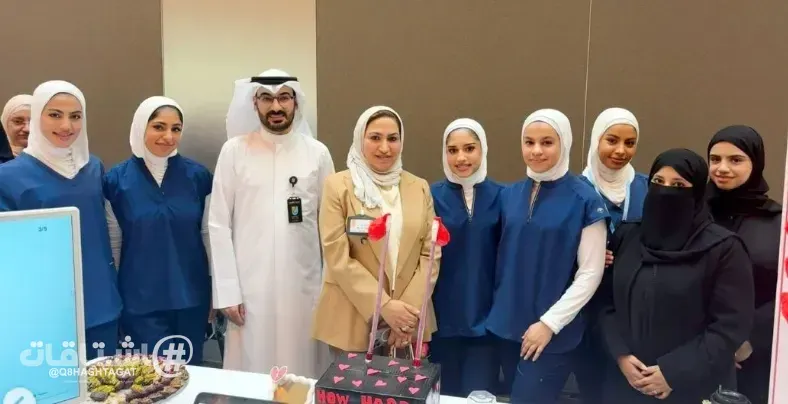 طلبة ممارسة الصحة العامة يشاركون في الأسبوع الخليجي للتوعية بأمراض القلب والأوعية الدموية بمستشفى الشيخ جابر 