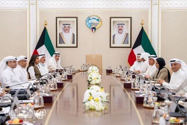 مجلس الوزراء يعقد اجتماعاً برئاسة رئيس الوزراء بالإنابة