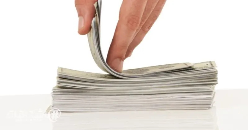 قروض بفائدة 5 % فقط للمُفَضّلين مصرفياً بـ 6 شروط؟