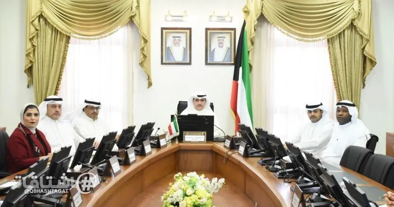 الجهاز المركزي يبحث مع الخارجية آليات تحديث بيانات البدون في معاملات الشؤون القنصلية