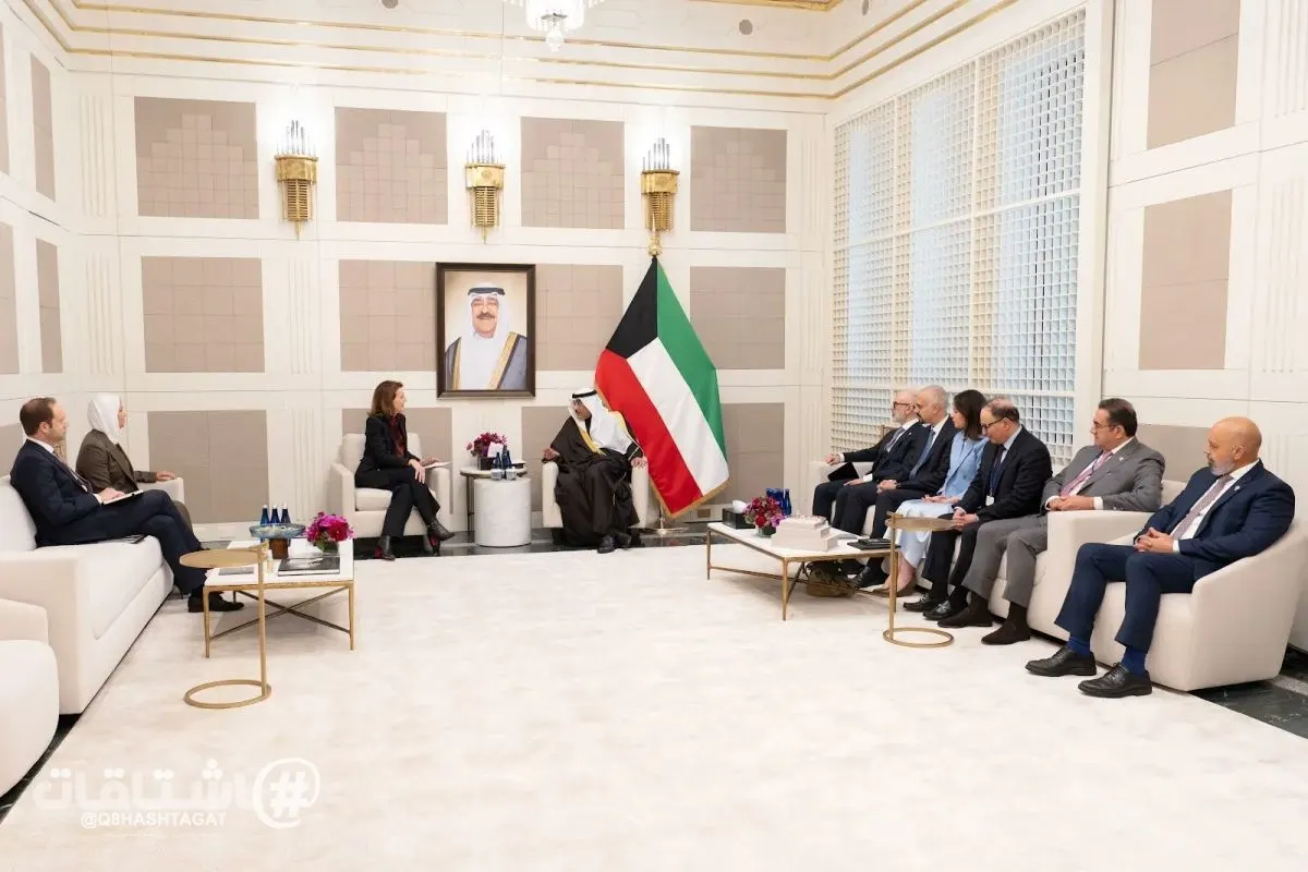 ممثل سمو الأمير يستقبل الرئيس والمدير التنفيذي للاستثمار في شركة ألفابت وغوغل