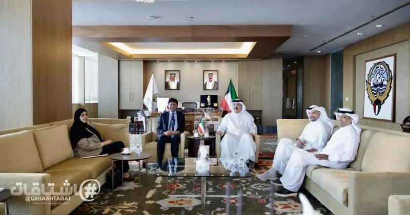 الوزير جلال الطبطبائي يبحث مع السفير البريطاني توطيد التعاون في مجال التربية والتعليم