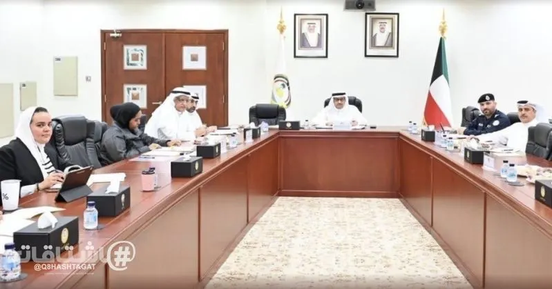 لجنة الشكاوى والمقترحات بمجلس محافظة الجهراء تعقد اجتماعها الدوري لبحث شكاوى المواطنين وتطوير الخدمات
