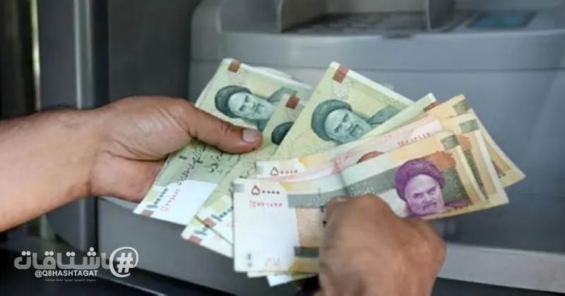 تراجع الريال الإيراني إلى 2.2 مليون ريال مقابل الدولار