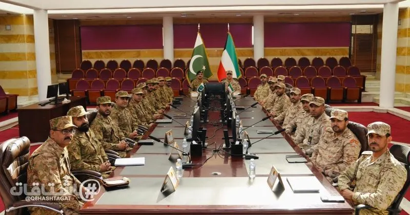 اجتماع كويتي باكستاني لبحث التنسيق العسكري المشترك