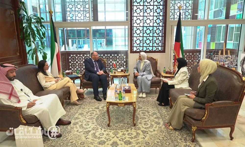 وزيرة الشؤون تبحث مع السفير المصري تعزيز التعاون في المجالات الاجتماعية والإنسانية