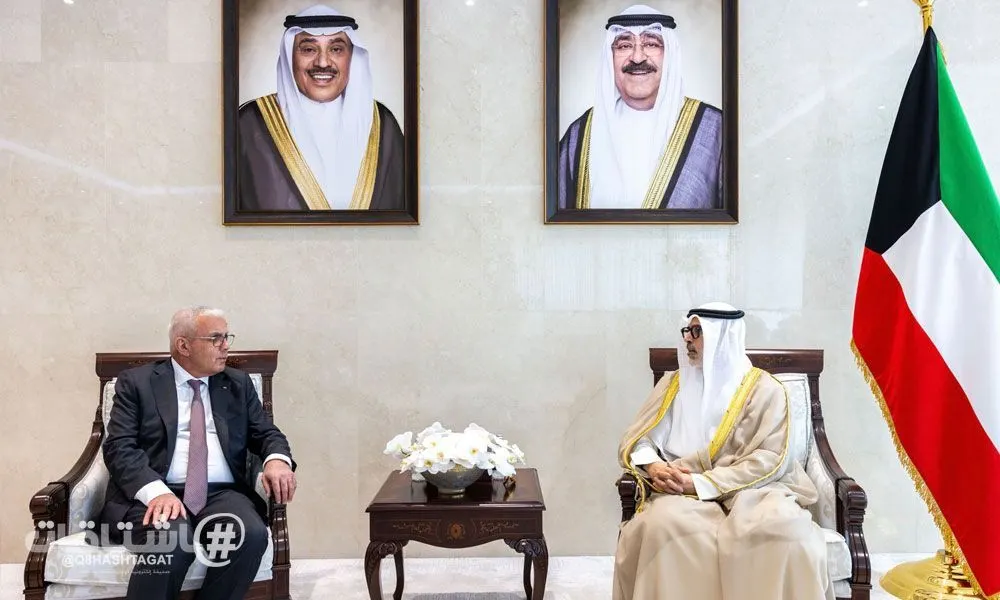 وزير الخارجية الشيخ جراح الجابر يتسلم رسالة خطية من وزيرة الشؤون الخارجية الفلسطينية تتصل بالعلاقات الثنائية